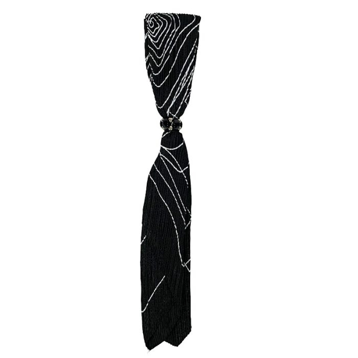 Wrinkle Scarf with Ring