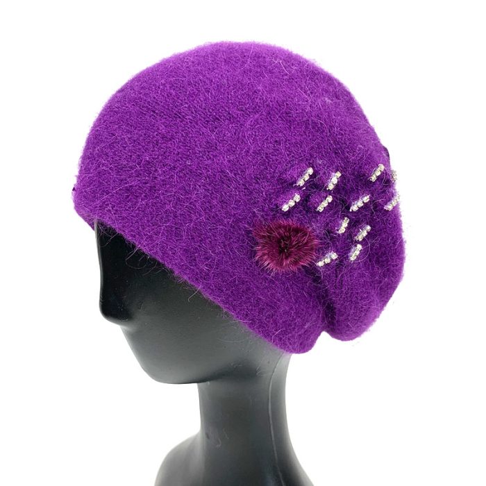 Stylish Beret with Dimonte and Pom Deco