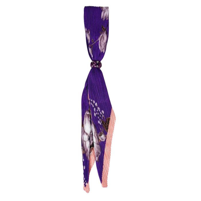 Wrinkle Scarf with Ring