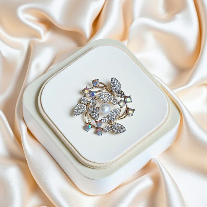 Brooch