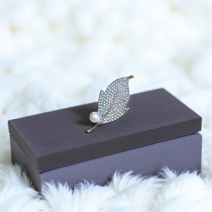 Brooch