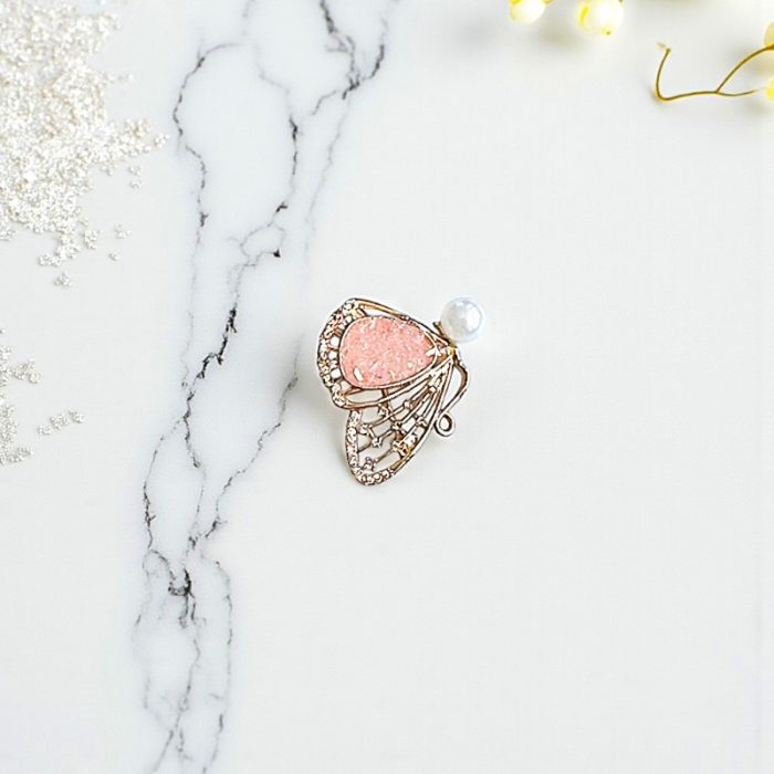 Brooch